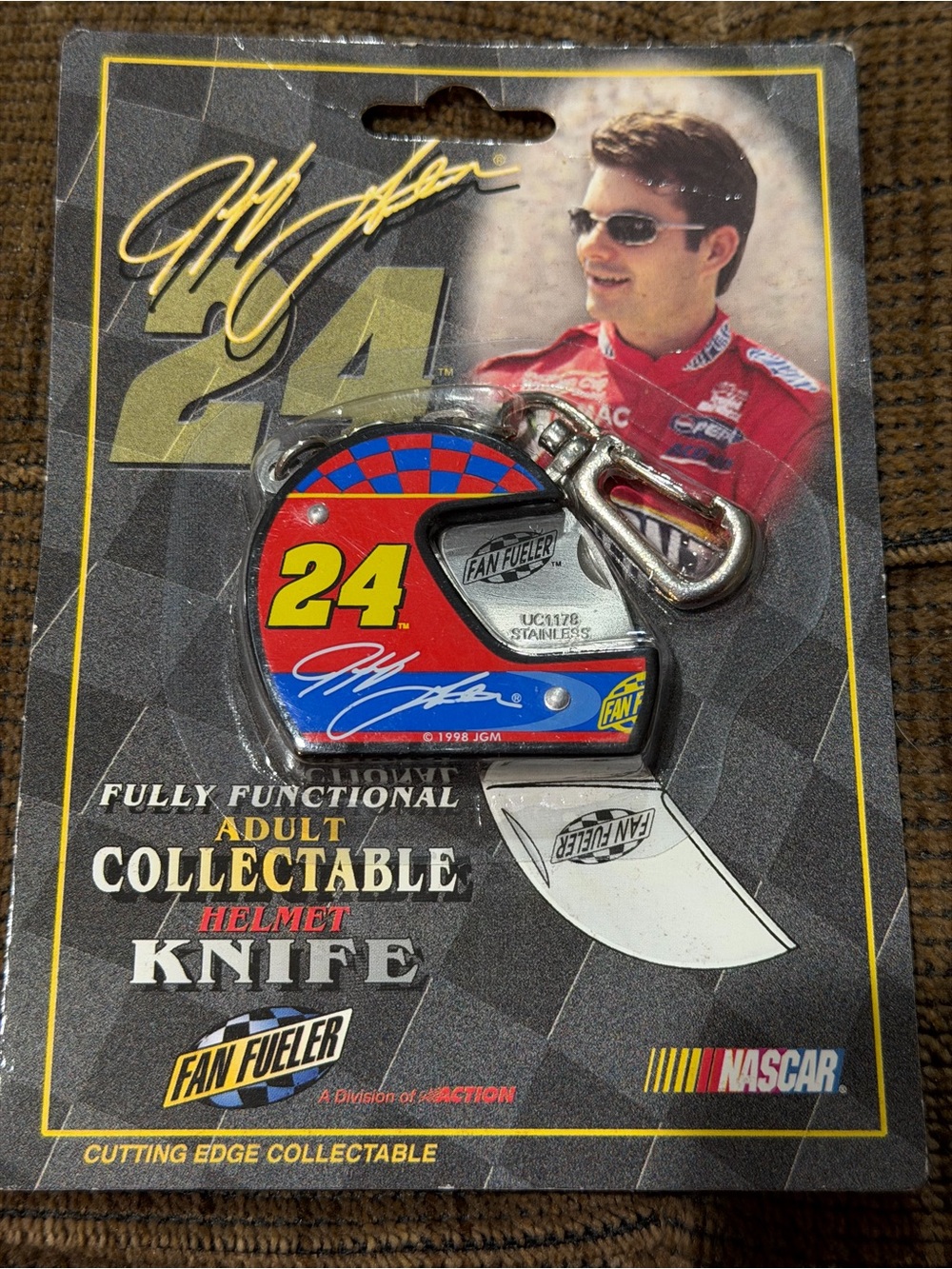 Nascar 24 Red Blue Yellow Collectible Helmet Knife Keychain